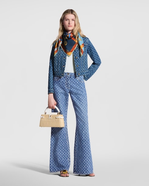 Strap And Trunk Square 90 S00 in Women's Accessories Silk Squares and Bandeaus collections by Louis Vuitton