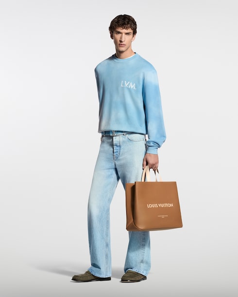 Sweat tie & dye Nouveautés Homme Défilé Printemps-Été 2026 | LOUIS VUITTON
