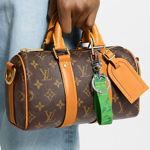 Brelok do kluczy i zawieszka do torby LV Dragonne Sport S00 in Mężczyźni's Akcesoria Zawieszki do toreb i breloki collections by Louis Vuitton (Powiększenie produktu)
