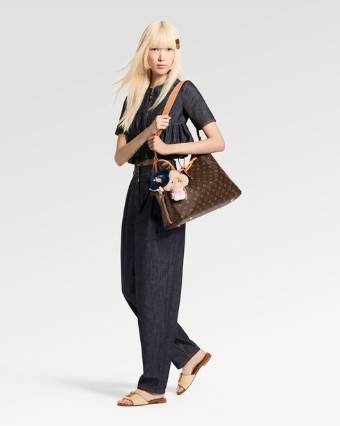 Vivienne Fashionista Ballerina Bag Charm S00 in Women's Accessories Key Holders and Bag Charms collections by Louis Vuitton