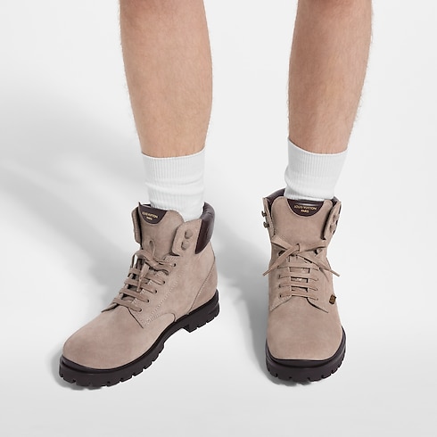 Buty wojskowe LV City Ranger in Mężczyźni's Buty Kozaki/Botki collections by Louis Vuitton (Powiększenie produktu)