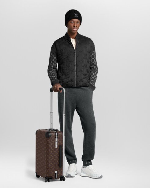 Only LV Beanie S00 in Men's Accessories Hats, Beanies and Gloves collections by Louis Vuitton