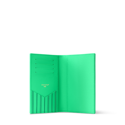 Etui na paszport in Kobiety's Portfele i mała galanteria skórzana Etui na karty i breloki collections by Louis Vuitton (Powiększenie produktu)