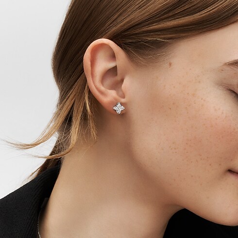 Kolczyk LV Diamonds, szlif LV Monogram Star in Biżuteria's Kolekcje LV Diamonds collections by Louis Vuitton (Powiększenie produktu)