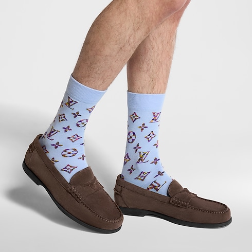 Kolorowe skarpety Monogram S00 in Mężczyźni's Akcesoria Czapki i Rękawiczki collections by Louis Vuitton (Powiększenie produktu)