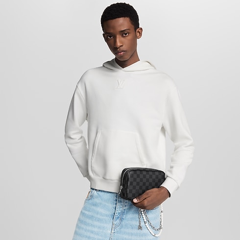 Kosmetyczka PM Płótno Damier Graphite in Mężczyźni's Podróże Akcesoria podróżne collections by Louis Vuitton (Powiększenie produktu)
