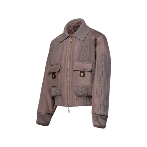 Cable Knit Insert Bomber Jacket in Kobiety's Odzież Płaszcze i kurtki collections by Louis Vuitton (Powiększenie produktu)