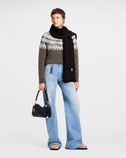 LV Holiday Scarf S00 in Women's Accessories Scarves collections by Louis Vuitton