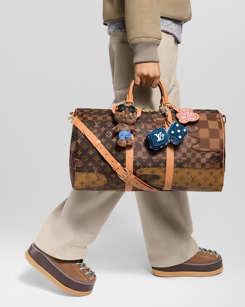 Men - LV Louis Bear Bag Charm S00 Men Accessories Bag Charms and Keyholders | LOUIS VUITTON