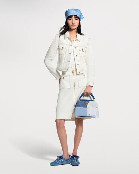 LV Sweet Escape Square 90 S00 in Women's Accessories Silk Squares and Bandeaus collections by Louis Vuitton