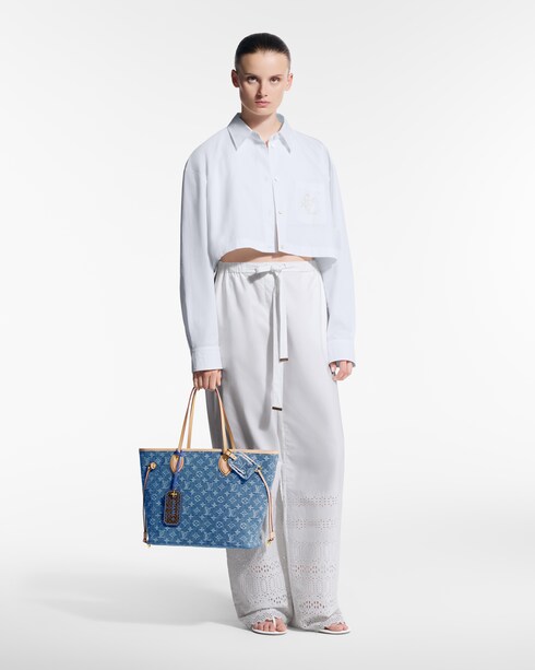 Miami Beach Pass Bag Charm S00 in Women's Accessories Key Holders and Bag Charms collections by Louis Vuitton