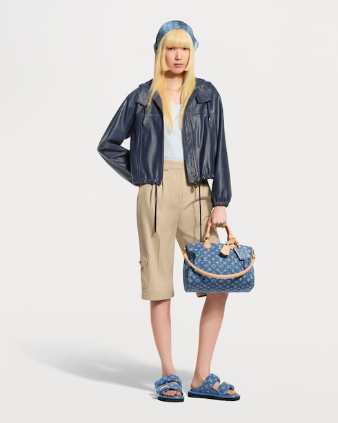 Carré Monogram Silhouette Denim 55 S00 Femme Accessoires Carrés de soie et bandeaux | LOUIS VUITTON