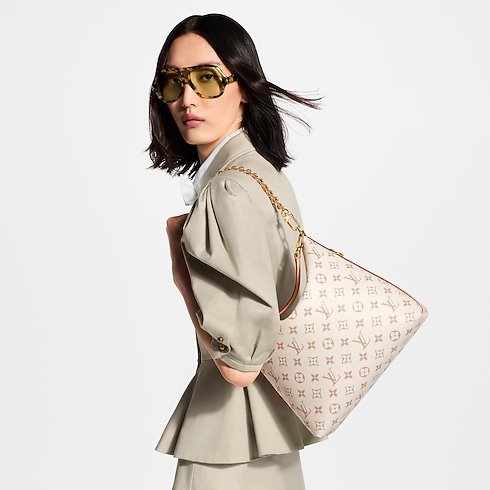 Multipass G81 in Kobiety's Torebki Torebki collections by Louis Vuitton (Powiększenie produktu)