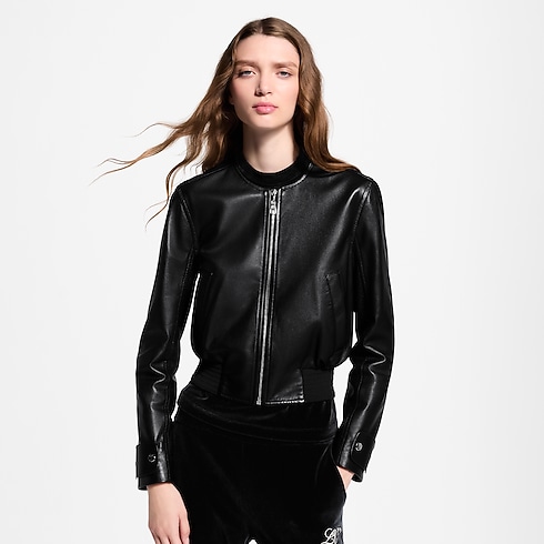 Nanogram Accent Leather Bomber Jacket in Kobiety's Odzież Płaszcze i kurtki collections by Louis Vuitton (Powiększenie produktu)