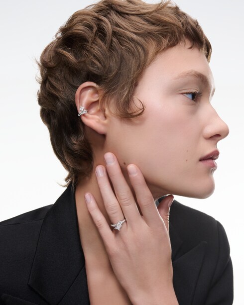 LV Diamonds Earcuff, LV Monogram Star cut in Jewellery's Collections LV Diamonds collections by Louis Vuitton