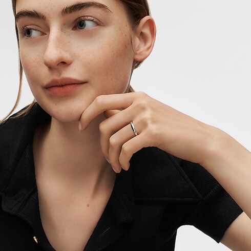 Obrączka LV Diamonds 3 mm, platyna in Biżuteria's Kategorie Wedding Bands collections by Louis Vuitton (Powiększenie produktu)