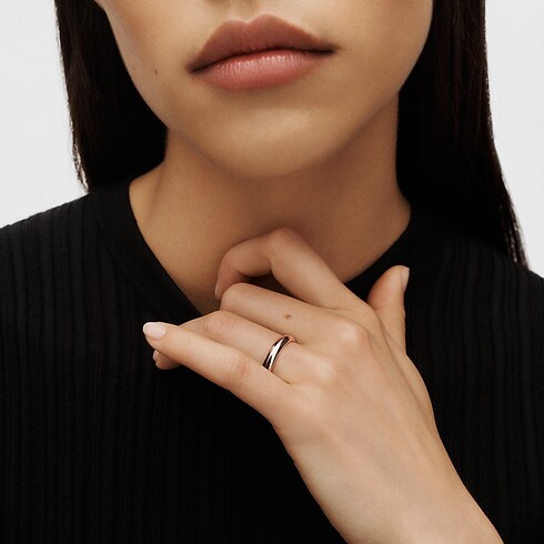 Obrączka LV Diamonds 4 mm, różowe złoto in Biżuteria's Kategorie Wedding Bands collections by Louis Vuitton (Powiększenie produktu)