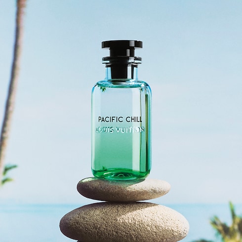 Widok Perfumy Pacific Chill z boku