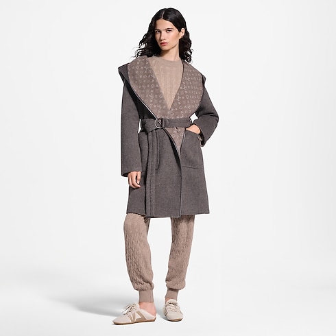 Płaszcz Dwustronny Kopertowy z Kapturem in Kobiety's Odzież Płaszcze i kurtki collections by Louis Vuitton (Powiększenie produktu)