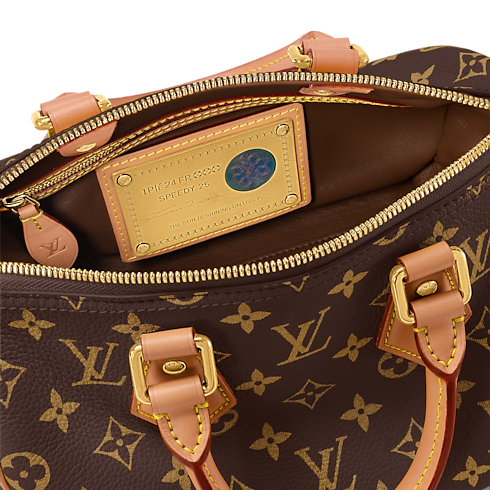 Speedy P9 Bandoulière 25 H40 in Les Extraordinaires's Leather Goods and Travel Speedy P9 collections by Louis Vuitton (Powiększenie produktu)