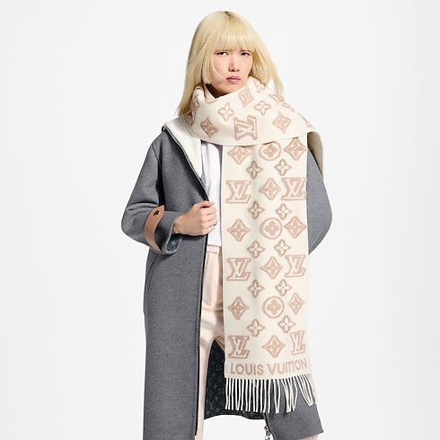Szalik LV 3D S00 in Kobiety's Akcesoria Szale collections by Louis Vuitton (Powiększenie produktu)