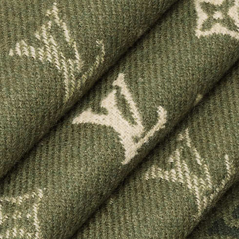 Detal Szalik Monogram Surplus