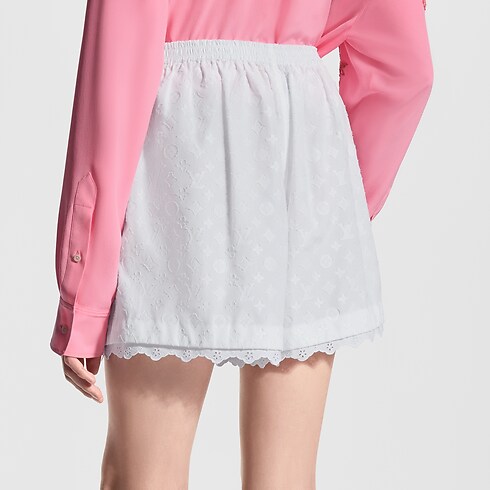 Szorty z haftowanym wykończeniem in Kobiety's Odzież Skirts and Shorts collections by Louis Vuitton (Powiększenie produktu)