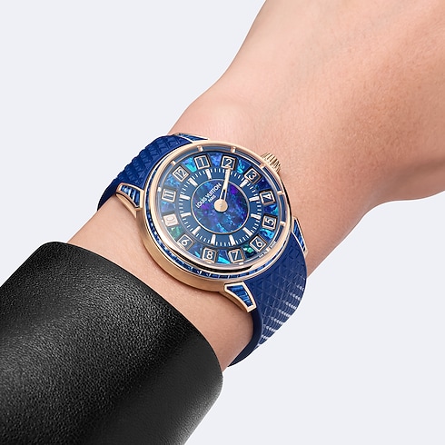 Tambour Spin Time, automatyczny, 39,5 mm, różowe złoto, opal i szafiry in Zegarki's Zegarki } collections by Louis Vuitton (Powiększenie produktu)