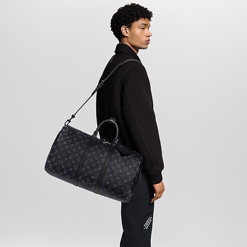Widok Torba Keepall Bandoulière 45 Mon Monogram na sylwetce