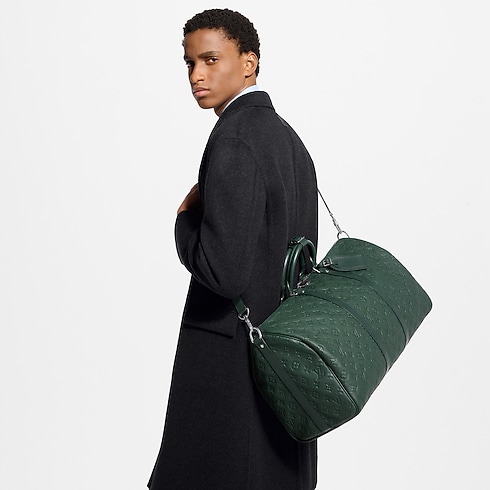 Torba Keepall Bandoulière 50 Taurillon Monogram in Mężczyźni's Podróże Torby podróżne collections by Louis Vuitton (Powiększenie produktu)