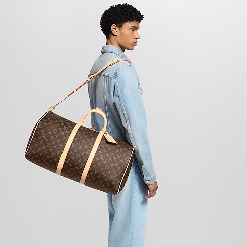 Widok Torba Keepall Bandoulière 55 Mon Monogram na sylwetce