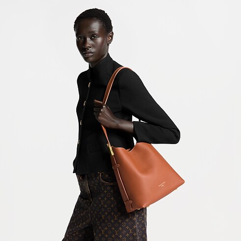 Torba Low Key Hobo PM Low Key in Kobiety's Torebki Torebki collections by Louis Vuitton (Powiększenie produktu)