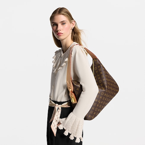 Widok Torebka Slouchy MM na sylwetce