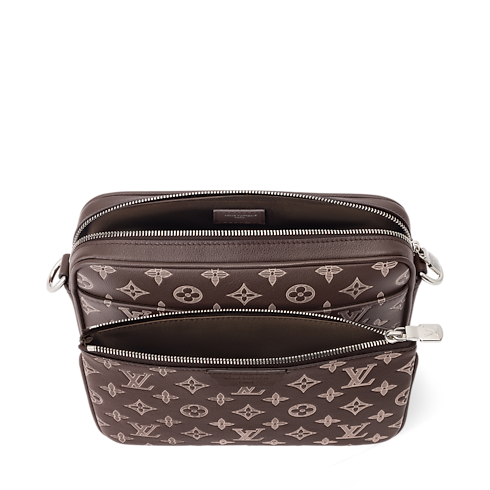 Torebka Trio Messenger Monogram Shadow in Mężczyźni's Torby Wszystkie torby collections by Louis Vuitton (Powiększenie produktu)