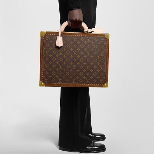 Walizka Cotteville 40 Płótno Monogram in Les Extraordinaires's Hardsided Suitcases collections by Louis Vuitton (Powiększenie produktu)